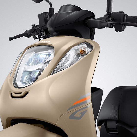 Lampu Depan LED pada Genio