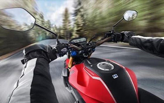 Tapered Handle Bar pada CB150R Streetfire