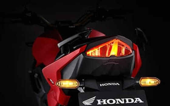 LED Taillight pada CB150R Streetfire