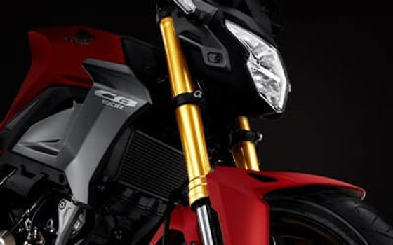 Inverted Front Suspension pada CB150R Streetfire