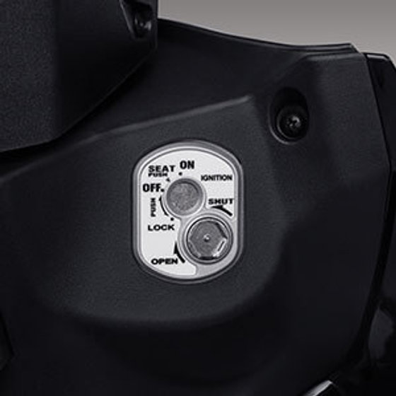 Auto Secure Key Shutter with Seat Opener pada Supra X 125 FI