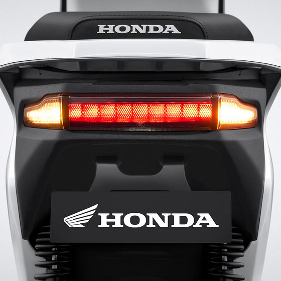 LED Tailight pada EM1 e: