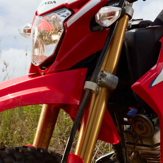 Long Travel Inverted Front Fork pada CRF150L