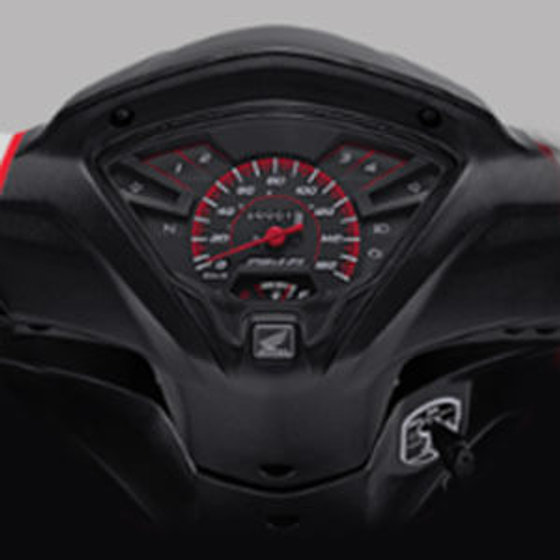 Panel Meter Modern pada Revo X